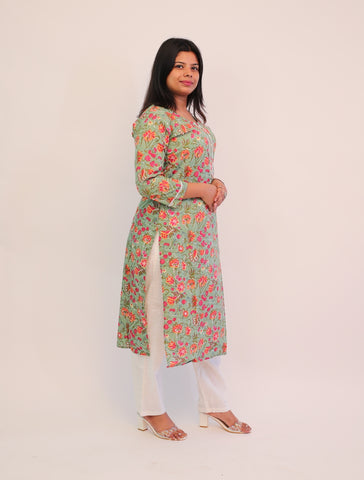 Pure Cotton Green Printed Long Kurti