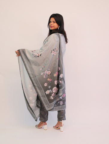 Cotton Green Schiffili Kurta with matching pants and dupatta