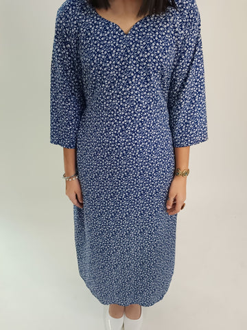 Comfortable Crepe Maxi Dress Blue